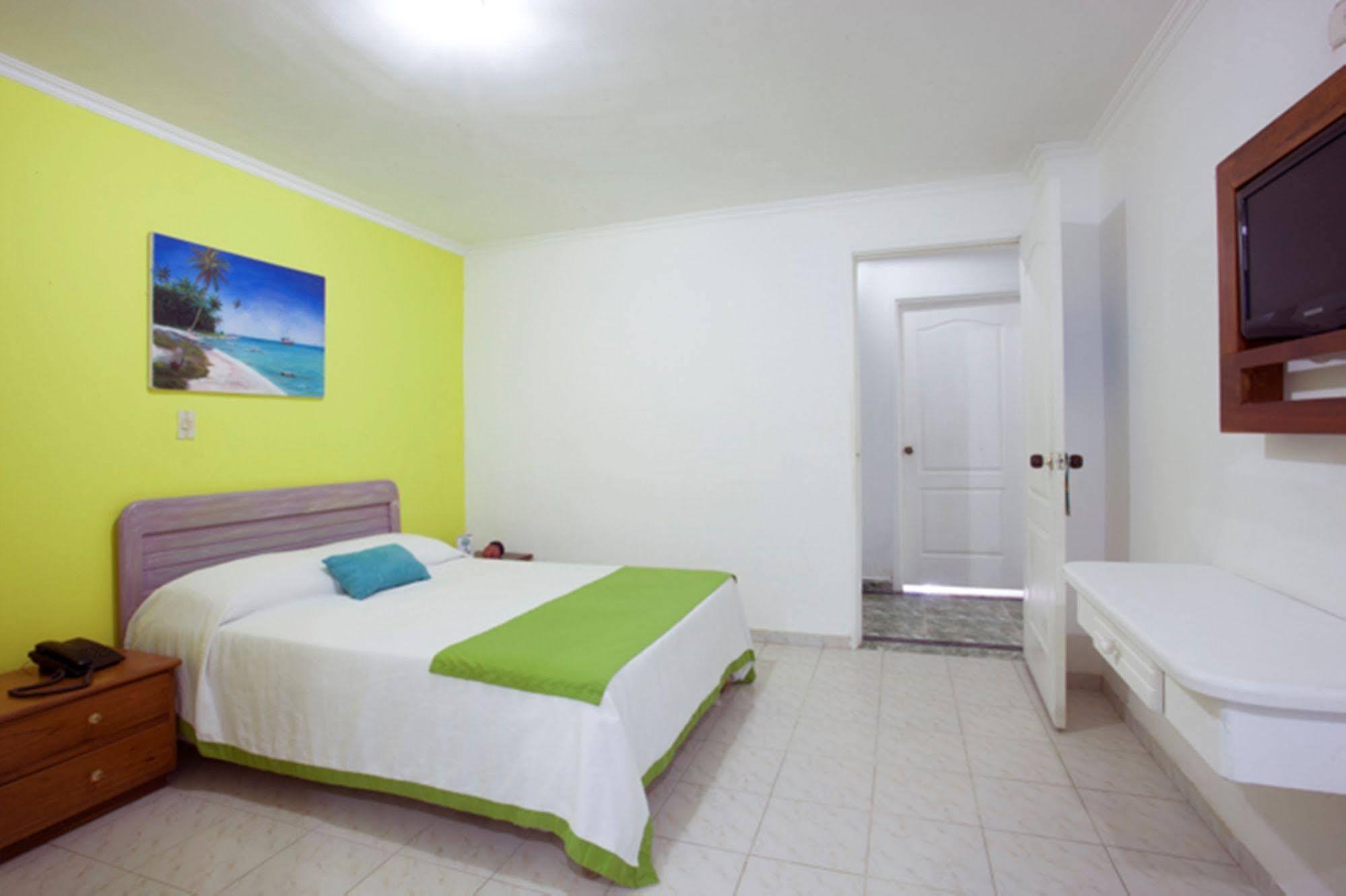 On Vacation Coral Flower San Andrés المظهر الخارجي الصورة
