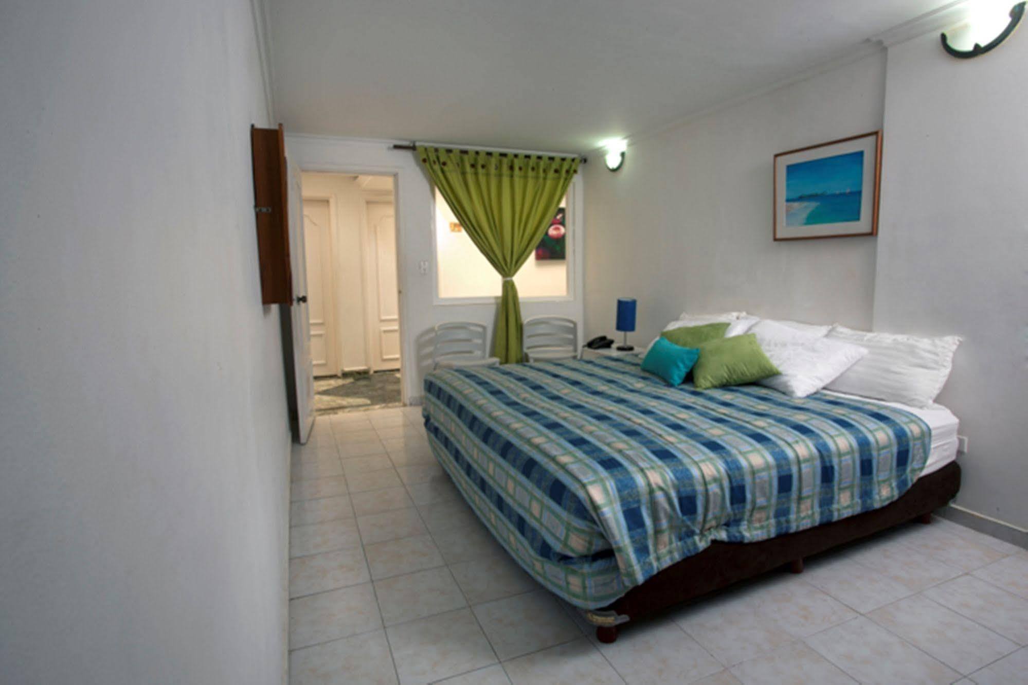 On Vacation Coral Flower San Andrés المظهر الخارجي الصورة